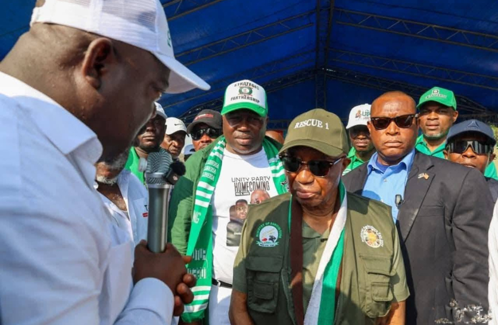 Liberia : la campagne « Back to My Classroom », un pari de Joseph Boakai pour éduquer une génération