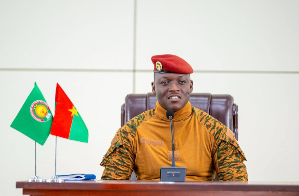 Burkina Faso : Le Capitaine Traoré tranche le débat sur les véhicules blindés « made in Faso »